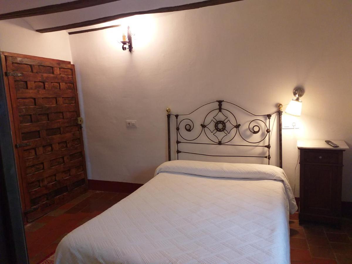 Hotel Fonda Del Tozal Teruel Pokoj fotografie